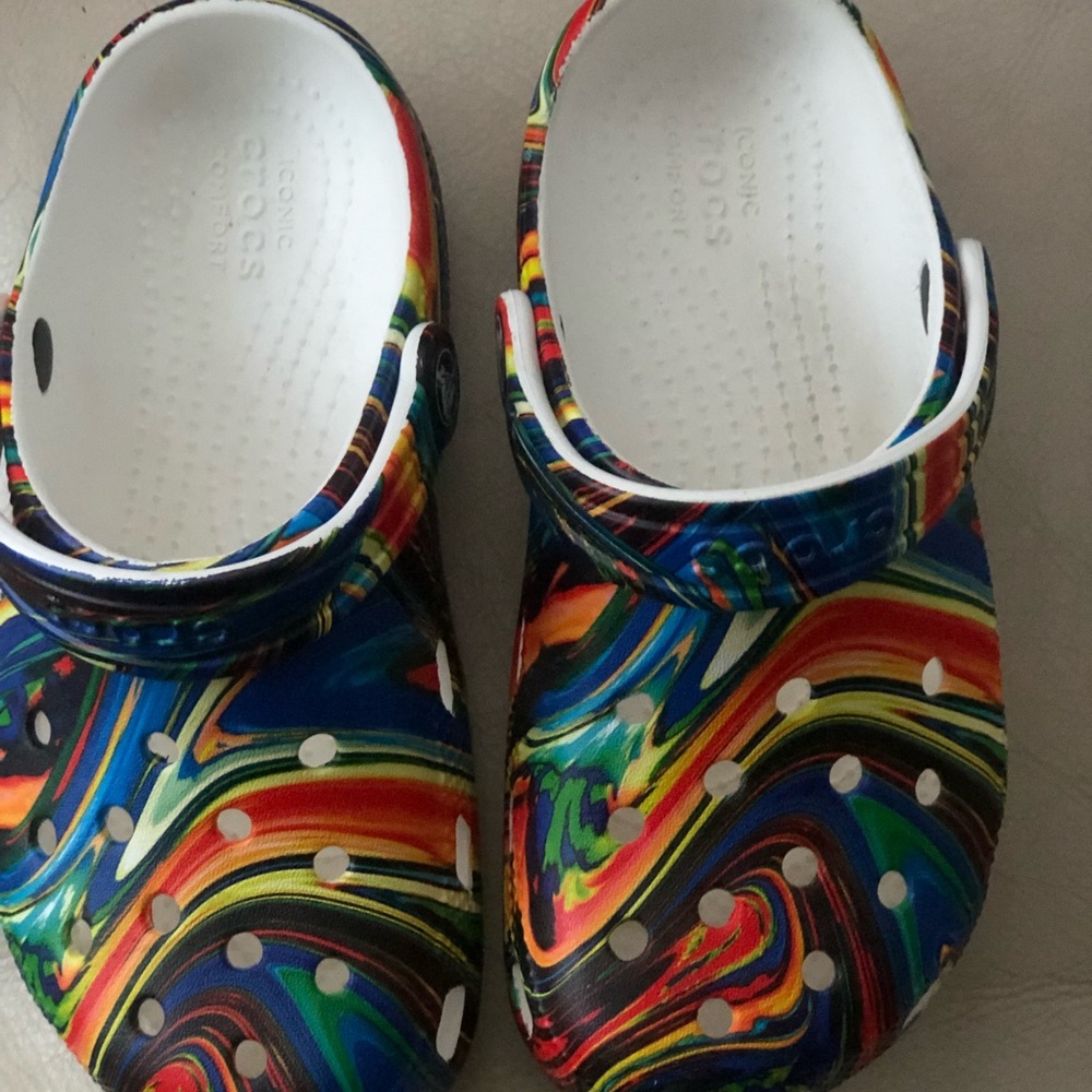 Used girls size 13 crocs